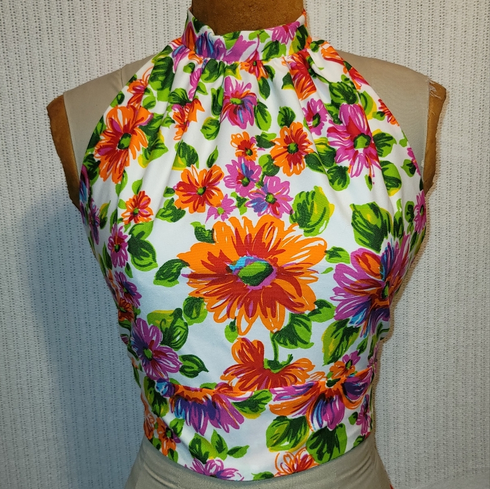 VNTG Floral halter